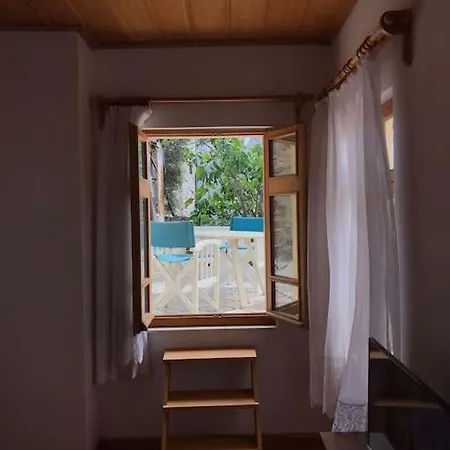 Hébergement de vacances Yat Limani Tarihi Kale Ici Terasli Ev *