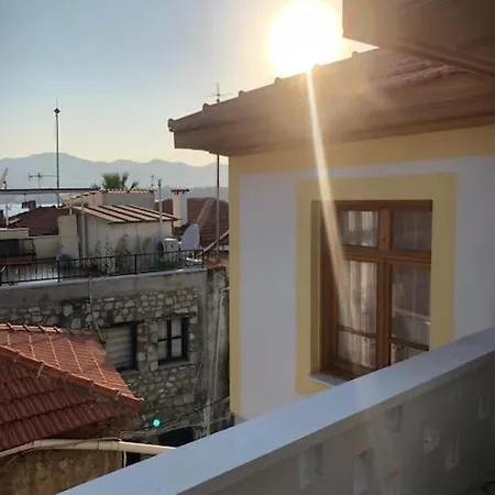 Yat Limani Tarihi Kale Ici Terasli Ev * Marmaris